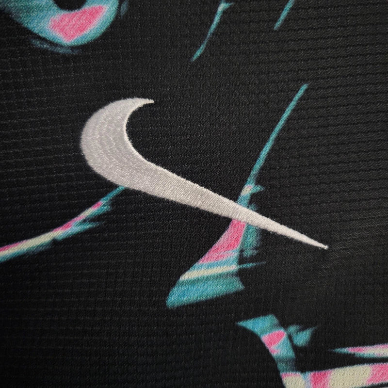 Camisa Seleção Coreia do Sul II 24/25 - Torcedor Nike Masculina - Preta com detalhes em azul e rosa