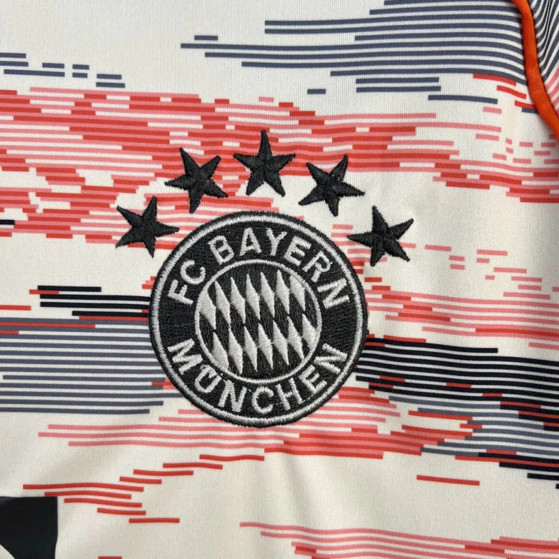 Camisa Bayern de Munique II 25/26 - Torcedor Adidas Masculina - Bege com detalhes em vermelho e azul