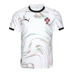Camisa Seleção Portugal II 25/26 - Torcedor Puma Masculina - Branca com detalhes em verde e vermelho