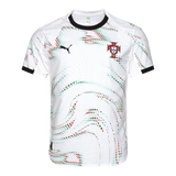 Camisa Seleção Portugal II 25/26 - Torcedor Puma Masculina - Branca com detalhes em verde e vermelho