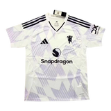 Camisa Manchester United II 25/26 - Torcedor Adidas Masculina - Branca com detalhes em roxo